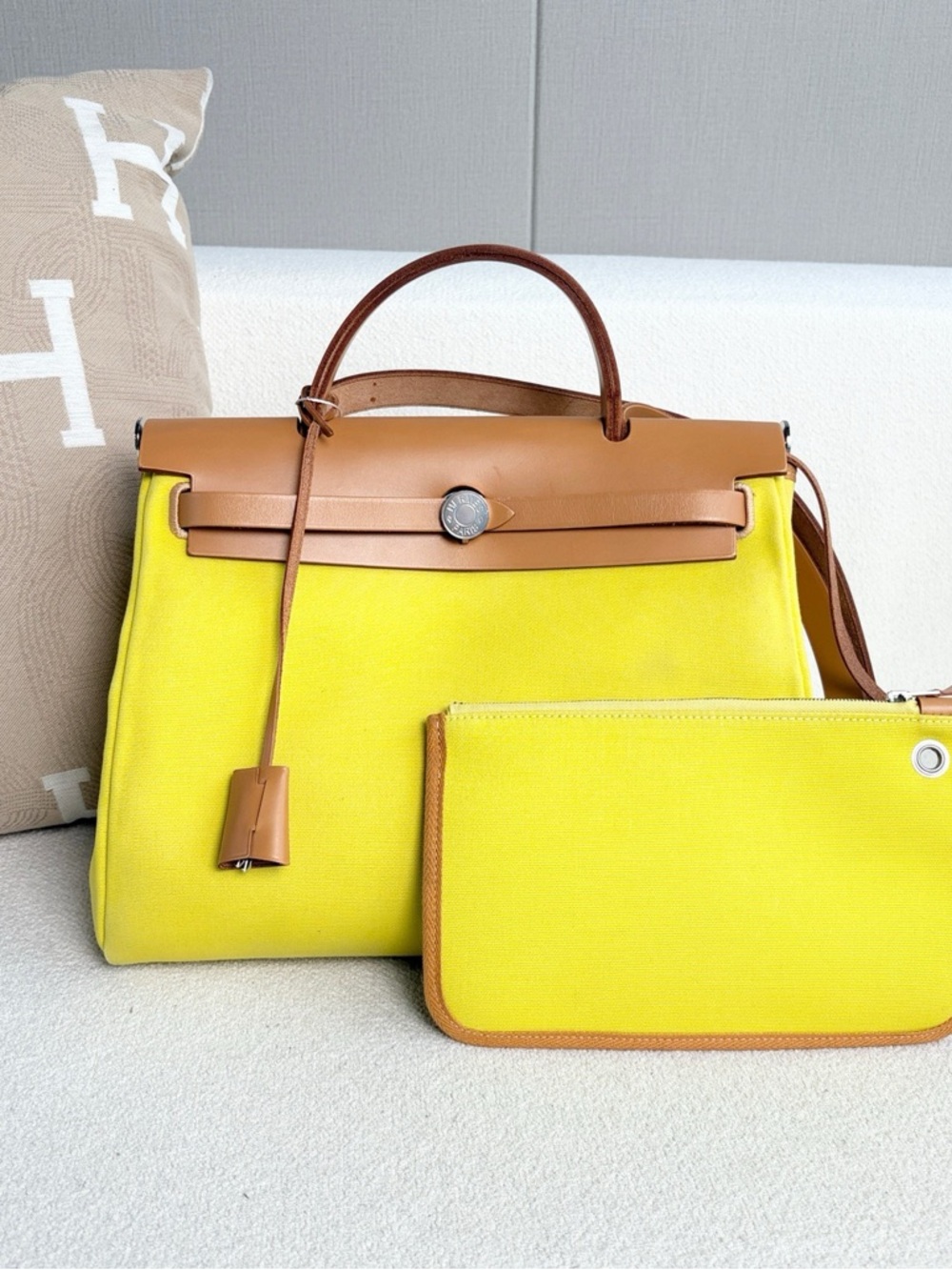 Hermès | Herbag 31 Bright Yellow Brown | Very Good Condition |Top Handle